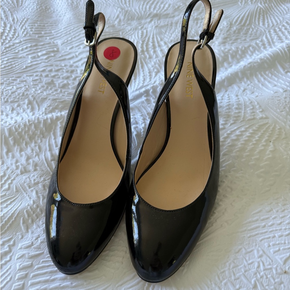 Nine West Black Classic Heels - NWT